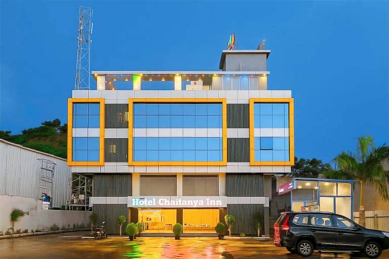 HOTEL CHAITANYA INN