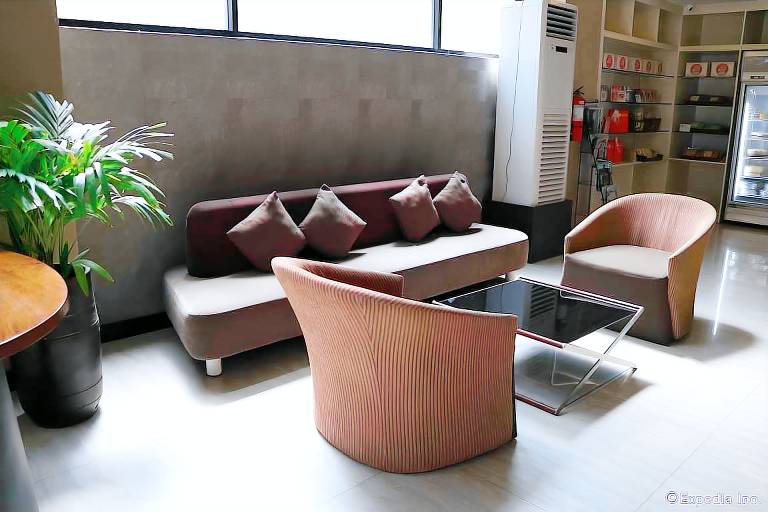 GT Hotel Iloilo — photo 4