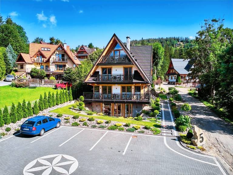 Willa Wojdylowka - Apartamenty Tatrzanskie Widoki in Koscielisko