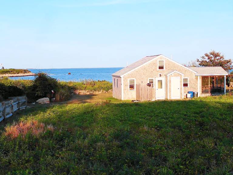 Cabin  Little Compton