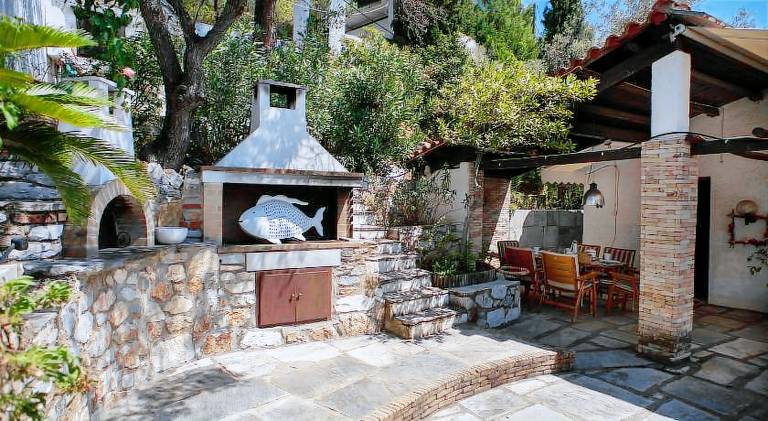 Fully equipped charming villa with BBQ, garden & patio | Close to the beach | Pets are welcome — photo 5