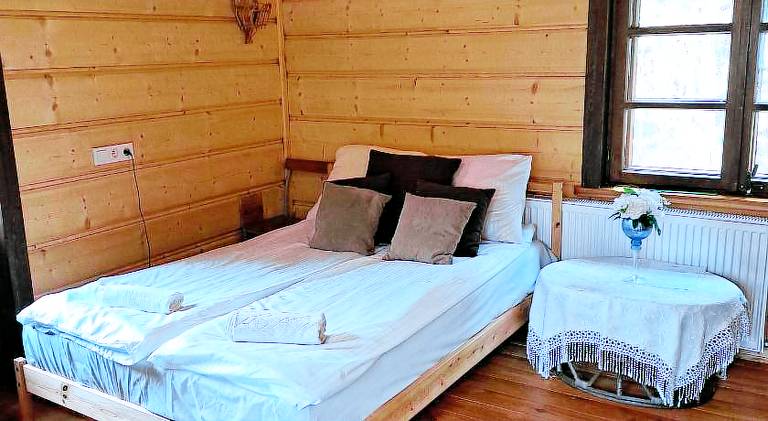 Farm with grill, garden & patio | Pet-friendly in Lódz