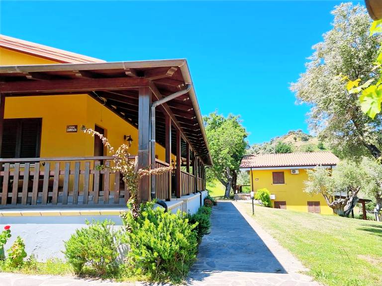 Agriturismo Vulcano: Monolocale con angolo cottura casa Carolea — photo 4