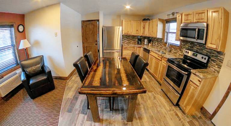 Stagecoach Inn & Suites — photo 3