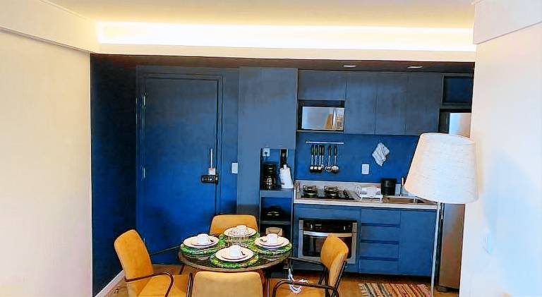 Apartment with grill & pool — photo 4