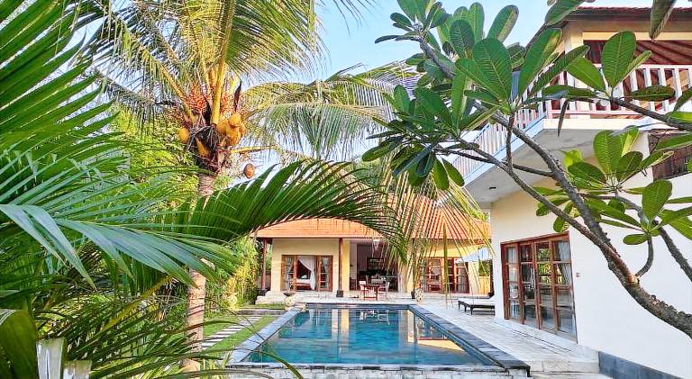 Villa Amed Beach
