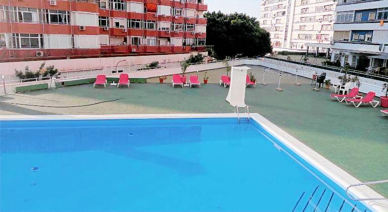 Apartment with pool | Pets are welcome — photo 5