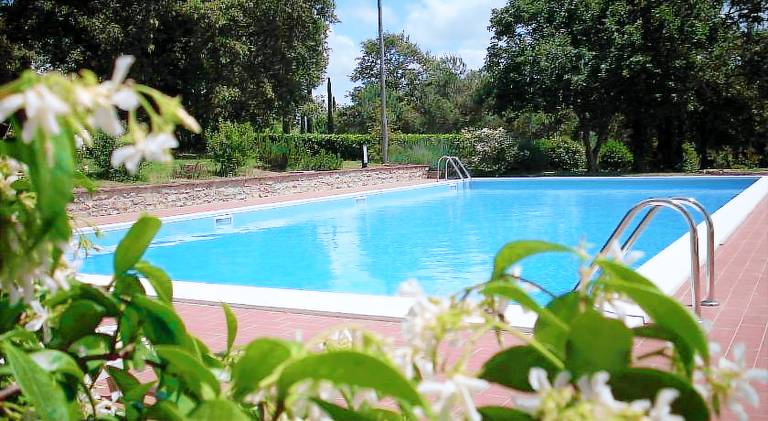 Child-friendly wonderful villa with patio, barbeque & private pool | Suitable for remote work | Pet-friendly in Terni
