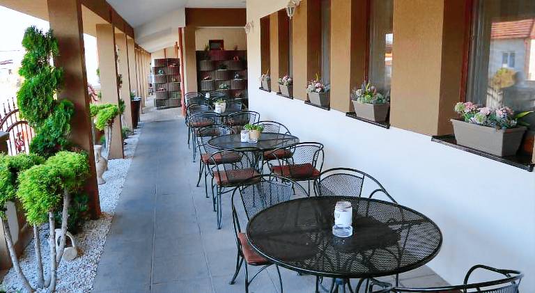 Restauracia-penzion ALTANA — photo 4