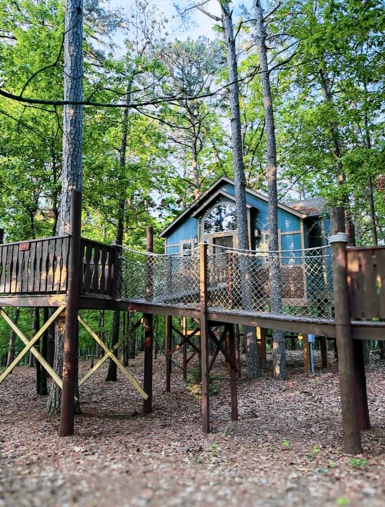 Cabin Eureka Springs