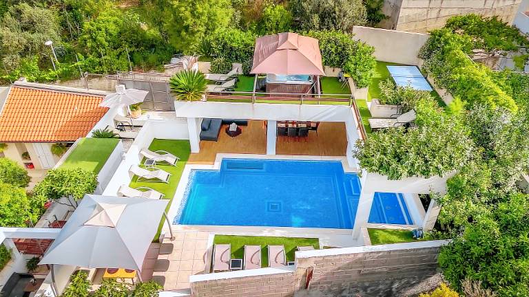 Villa  Čibača