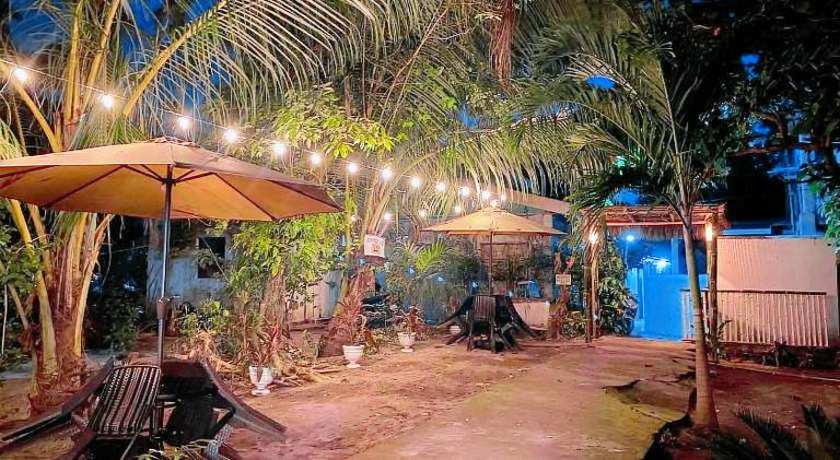 ELEN INN - Malapascua Island FAN ROOM 1 — photo 3