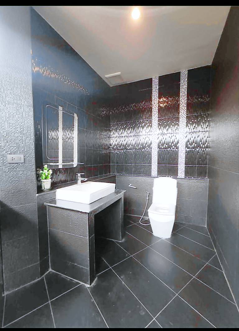 Louis Poolvilla — photo 2