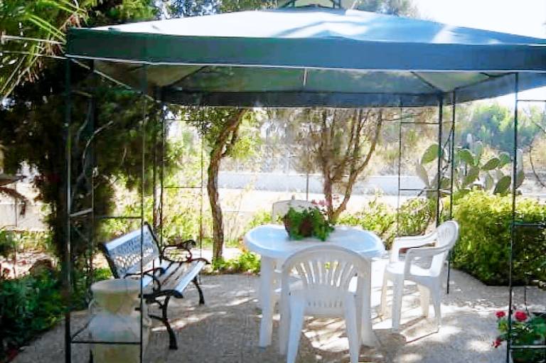 Bed & Breakfast  Capoterra