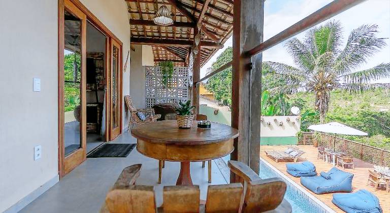 Vacation home with pool, yard & jacuzzi — photo 5