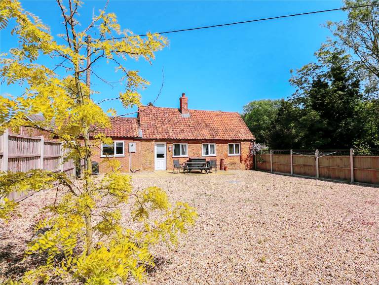Cottage Pentney