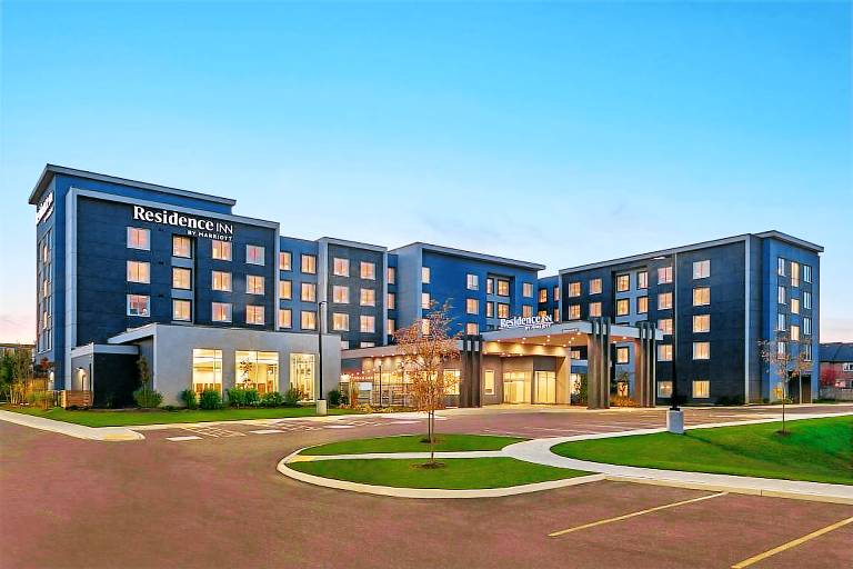 Residence Inn by Marriott Toronto Mississauga Southwest in Mississauga, ON