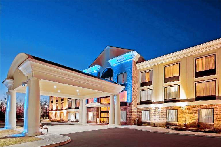 Holiday Inn Express Hotel & Suites Clifton Park By IHG