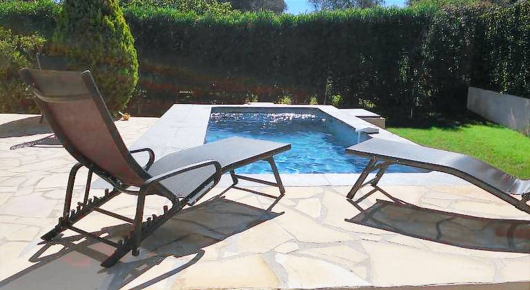 Villa with hot tub & pool — photo 5