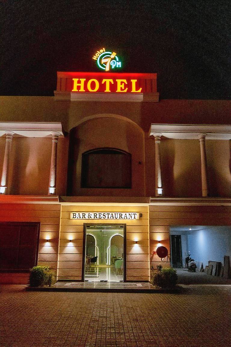 Hotel 7PM