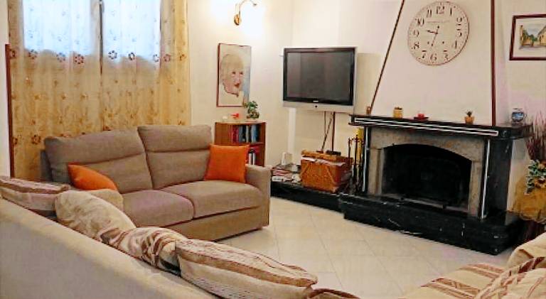 145 m&sup2; Ferienhaus