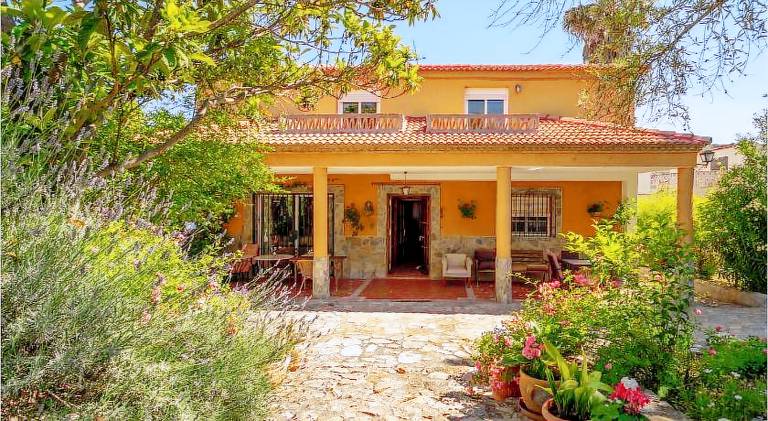 Charming house with pool | Pet-friendly — photo 5