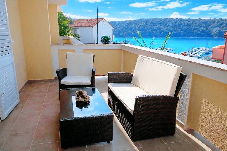 Children-friendly wonderful apartment with grill, terrace & garden | Dogs allowed — photo 4