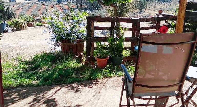 House with pool, BBQ & terrace in Cáceres