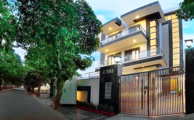 Bed and breakfast  Kanhai Colony