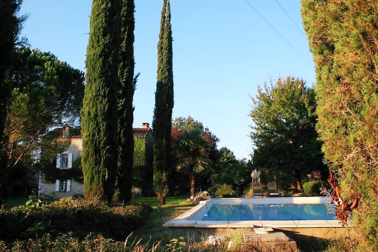 Fully equipped big house with BBQ | Garden view | Dogs allowed in Cahors