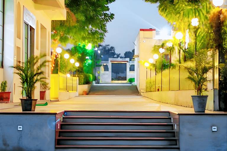 Hari Priya Resort By Ankur Garden — photo 2