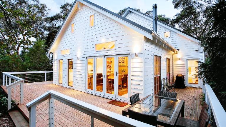 House  Leura