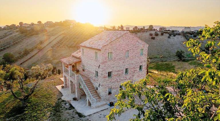 Il casale dei nonni in Fermo