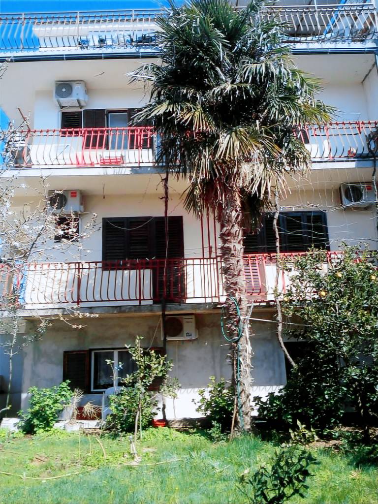 Apartman  Otok Zlarin
