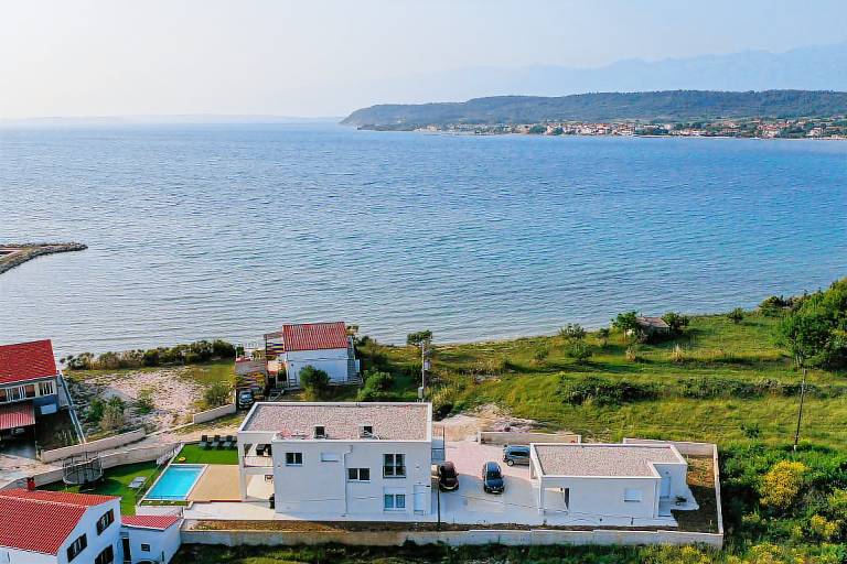 Children-friendly nice villa with barbecue, patio & private pool | Close to the beach | Pets are welcome — photo 4