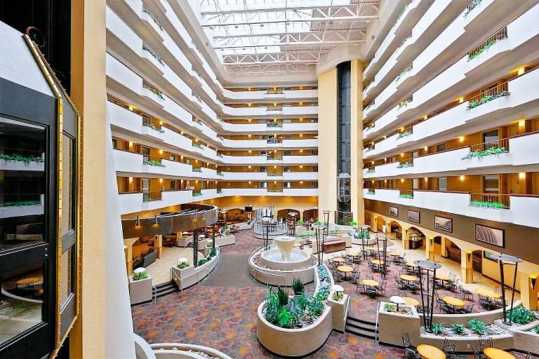 Embassy Suites by Hilton Kansas City International Airport in Kansas City, MO