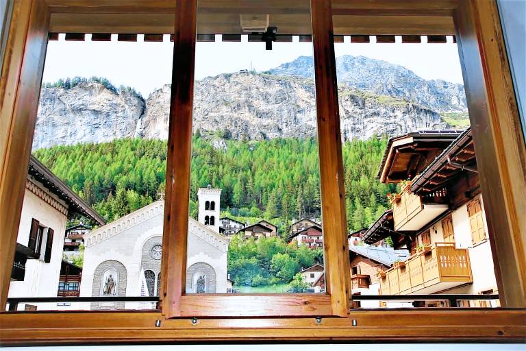 Apartment 'A Due Passi Valdidentro' near Ski Lifts with Mountain View & Wi-Fi — photo 2