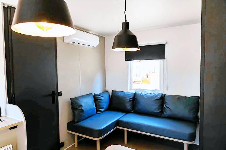 Bungalow with 1 room for 4 persons — photo 3