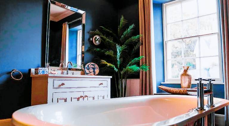 St Anne's Manor - Luxury Villa with Hot Tub — photo 4