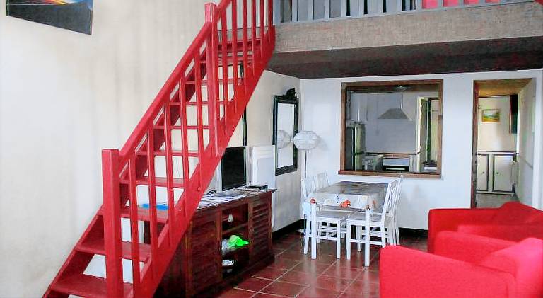 House with 1 room for 4 persons in Moulins
