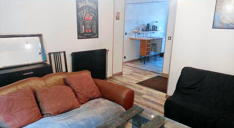 Holiday apartment with 1 room for 8 persons in Rennes