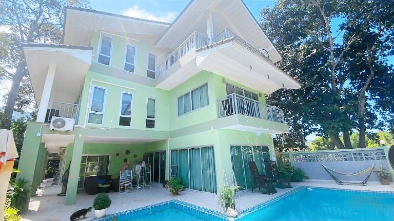 Villa Lipa Noi