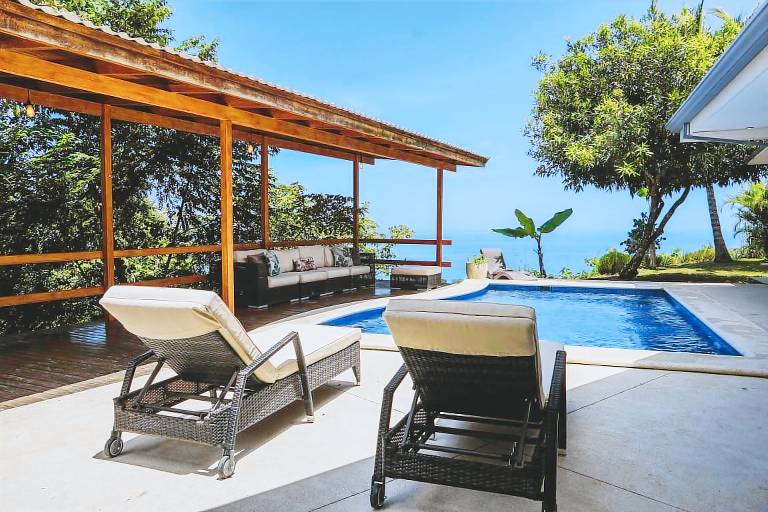 Casa Santa Teresa Beach