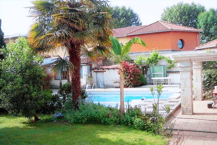 House with private pool, BBQ & garden | River view — photo 5