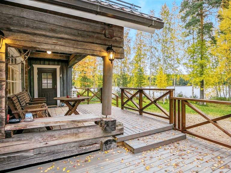Vacation home with patio & sauna | Nature view — photo 2