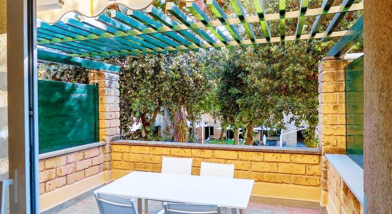 Holiday apartment with 2 rooms for 6 persons — photo 4