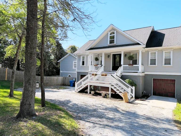 House Wadmalaw Island