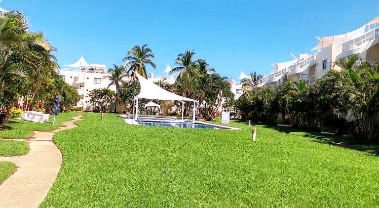 Rental apartment with pool — photo 4
