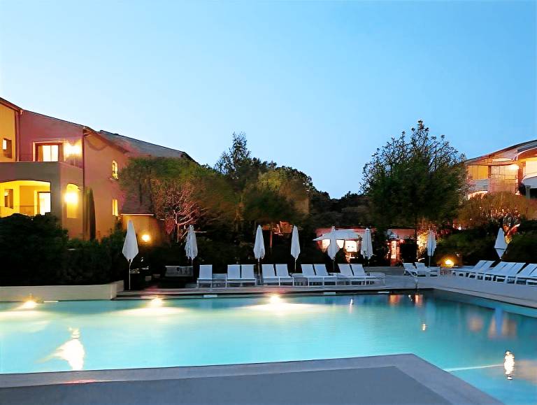 Mas du Grand Vallon Hotel in Valbonne
