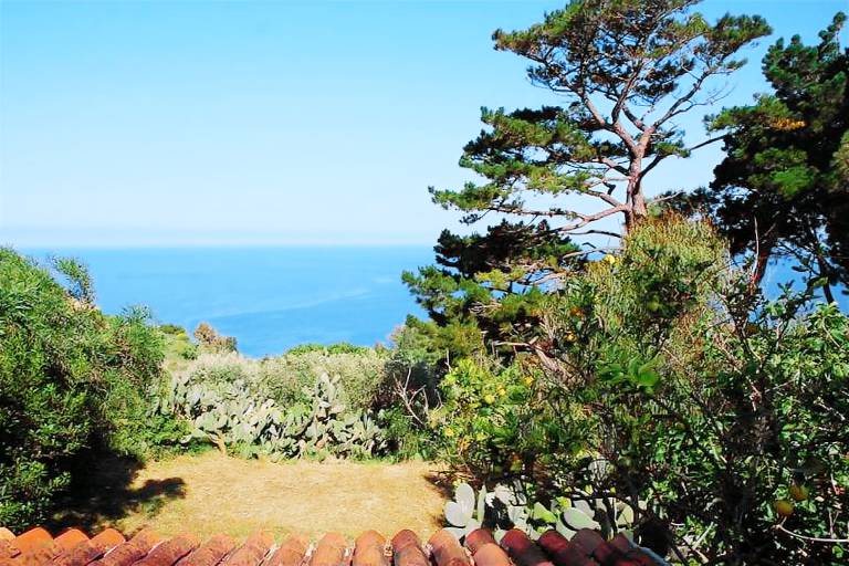 Casa il Portico, for 2 people, with sea view and access to the beach — photo 3